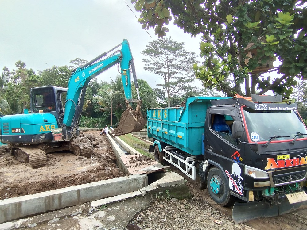 Harga jasa buang tanah di Indonesia